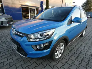 BAIC Senova X25 Comfort 1,5 Klima 16" Alu+15" WR Teilleder TÜV