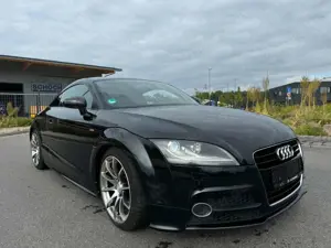 Audi TT TT Coupe 1.8 TFSI 2x S Line Bild 2