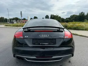 Audi TT TT Coupe 1.8 TFSI 2x S Line Bild 3