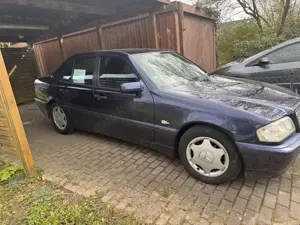Mercedes-Benz C 180 Esprit Bild 3