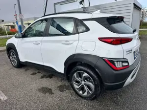 Hyundai KONA 1.6 GDI DCT Hybrid Style Bild 4