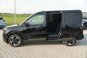 Ford Transit Courier BEV Limited ACC BO Sync 4 Bild 5