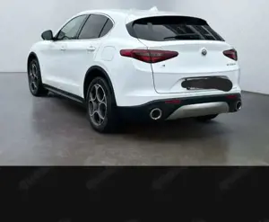 Alfa Romeo Stelvio Bild 3