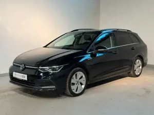 Volkswagen Golf VIII 2.0TDI DSG Var Style MEM*AHK*SIDE*ACC
