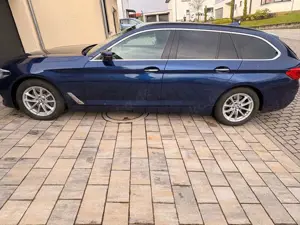 BMW 530 i Touring Aut. Harman Kardon- 360*Kamera Bild 2