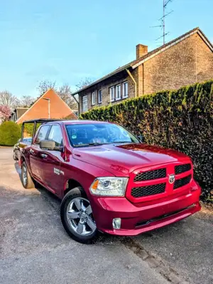 Dodge RAM 5.7 HEMI 4X4