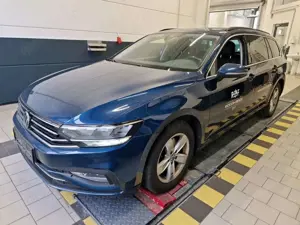 Volkswagen Passat Variant Business 2.0 TDI DSG NAVI AHK KAMERA ACC ALU APS SITZHEIZUNG CLIMATRONIC