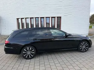 Mercedes-Benz E 300 E 300 de T 9G-TRONIC Avantgarde Bild 5