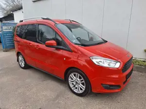 Ford Tourneo Courier Titanium top Zust incl Garantie