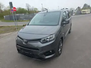 Toyota Proace City Verso, 7 Sitzer,Automatik