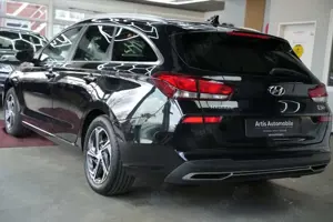Hyundai i30 cw PRIME*CARPLAY*NAVI*KAMERA*LED*SHZ Bild 3