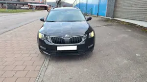 Skoda Octavia Combi Navi SHZ 8-Fach