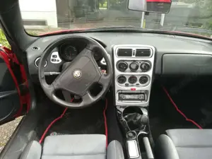 Alfa Romeo Spider Spider 2.0 16V Twin Spark L Bild 4