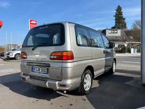 Mitsubishi Space Gear Bild 3