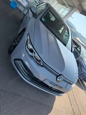 Volkswagen Golf 2.0 TDI SCR DSG Life