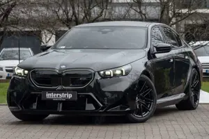 BMW M5 DR.ASS.PLUS.PANORAMA.360°.4ZONEN.LHZ.BW.AHK