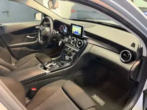 Mercedes-Benz C 200 D*CLIMATIC*NAVI*SITZH*MFL*TMP*BT*PDC*LM*E6 Bild 2