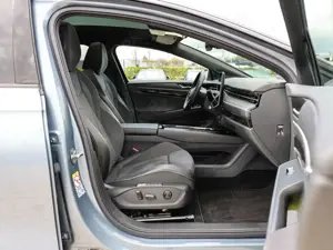 Volkswagen ID.7 Tourer Pro 210 kW AHK ACC PANO HUD 360° Bild 3