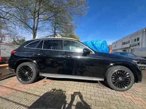 Mercedes-Benz GLC 220 d 4M AMG PANO 360° DTR HEAD-UP KEYLESS Bild 5