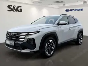 Hyundai TUCSON Trend 2WD AHK SHZ LENKHZG CARPLAY DAB