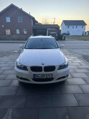 BMW 316 316d DPF Touring Edition Lifestyle
