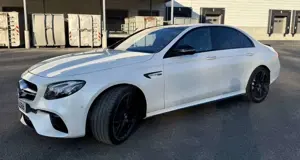 Mercedes-Benz E 63 AMG S 4Matic Speedshift 9G-MCT