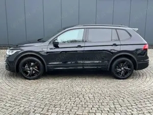 Volkswagen Tiguan Allspace R-Line 2.0 TDI DSG 4MOTION *AHK, IQ.Light, Black Bild 3