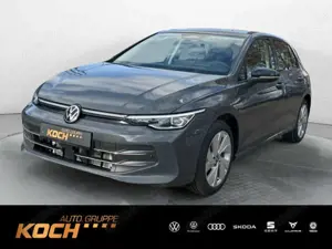 Volkswagen Golf 1.5eTSI Energy DSG Pano AHK Navi LED HUD