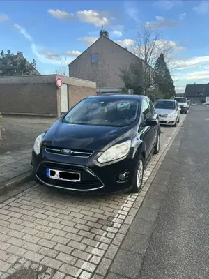 Ford C-Max Titanium