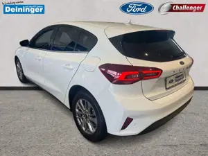 Ford Focus Titanium Bild 2