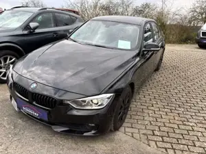 BMW 316 316 i Bi-Xenon,8fach bereift,SHZ,PDC, im Auftrag
