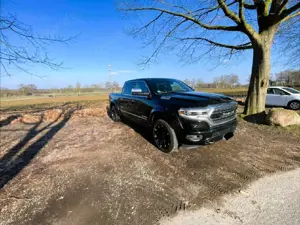 Dodge RAM LIMITED 4x4, LED,PANO,Widebody Breit Bild 2