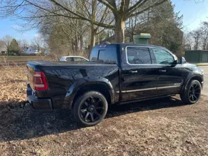 Dodge RAM LIMITED 4x4, LED,PANO,Widebody Breit Bild 5
