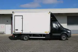 Mercedes-Benz Sprinter 316 CDI RWD (907.135) Koffer Luft LBW Bild 5
