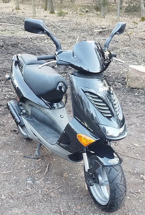 TOP Aprilia SR 50 Stealth LC Minarelli Roller Mofa 50ccm