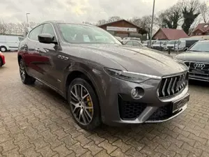 Maserati Levante Levante Q4 GranSport Bild 3