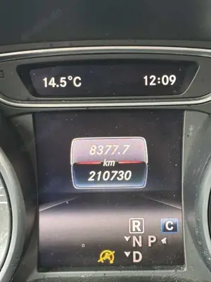 Mercedes-Benz CLA 200 d 7G-DCT