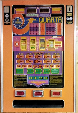Spielautomat "Hellomat QUARTA" 