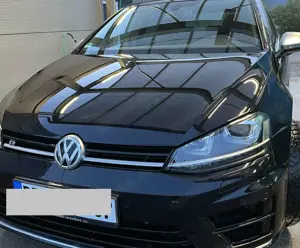 Volkswagen Golf R
