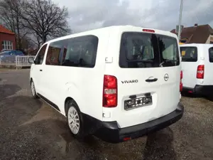Opel Vivaro 1.5 D Kombi L3H1 1.Hand Bild 4