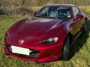 Mazda MX-5 MX-5 RF SKYACTIV-G 184 Exclusive-Line