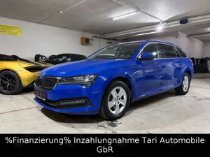 Skoda Superb 2.0 TDI Combi Ambition 4x4 *1.Hand*72tkm* Bild 2
