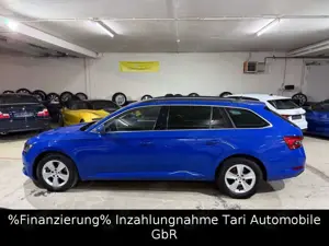 Skoda Superb 2.0 TDI Combi Ambition 4x4 *1.Hand*72tkm* Bild 5