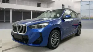 BMW X1 18i sDrive M Sport HiFi KZU LED QI RFK 2-ZK Bild 2
