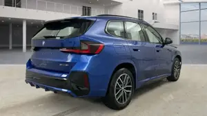 BMW X1 18i sDrive M Sport HiFi KZU LED QI RFK 2-ZK Bild 4