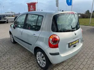 Renault Modus Dynamique*1.2 16V*55KW*Klima*ZV*GJ-Räder* Bild 5