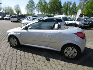Opel Tigra Bild 4