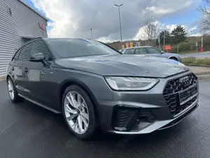 Audi A4 30 TDI S line Sportpaket * Virtual* Sportsitze *