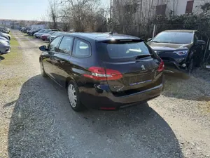 Peugeot 308 Active Bild 2