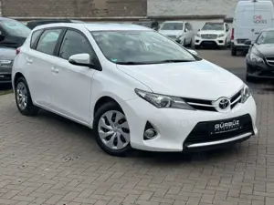 Toyota Auris 1,33 Cool Klima*portables Navi